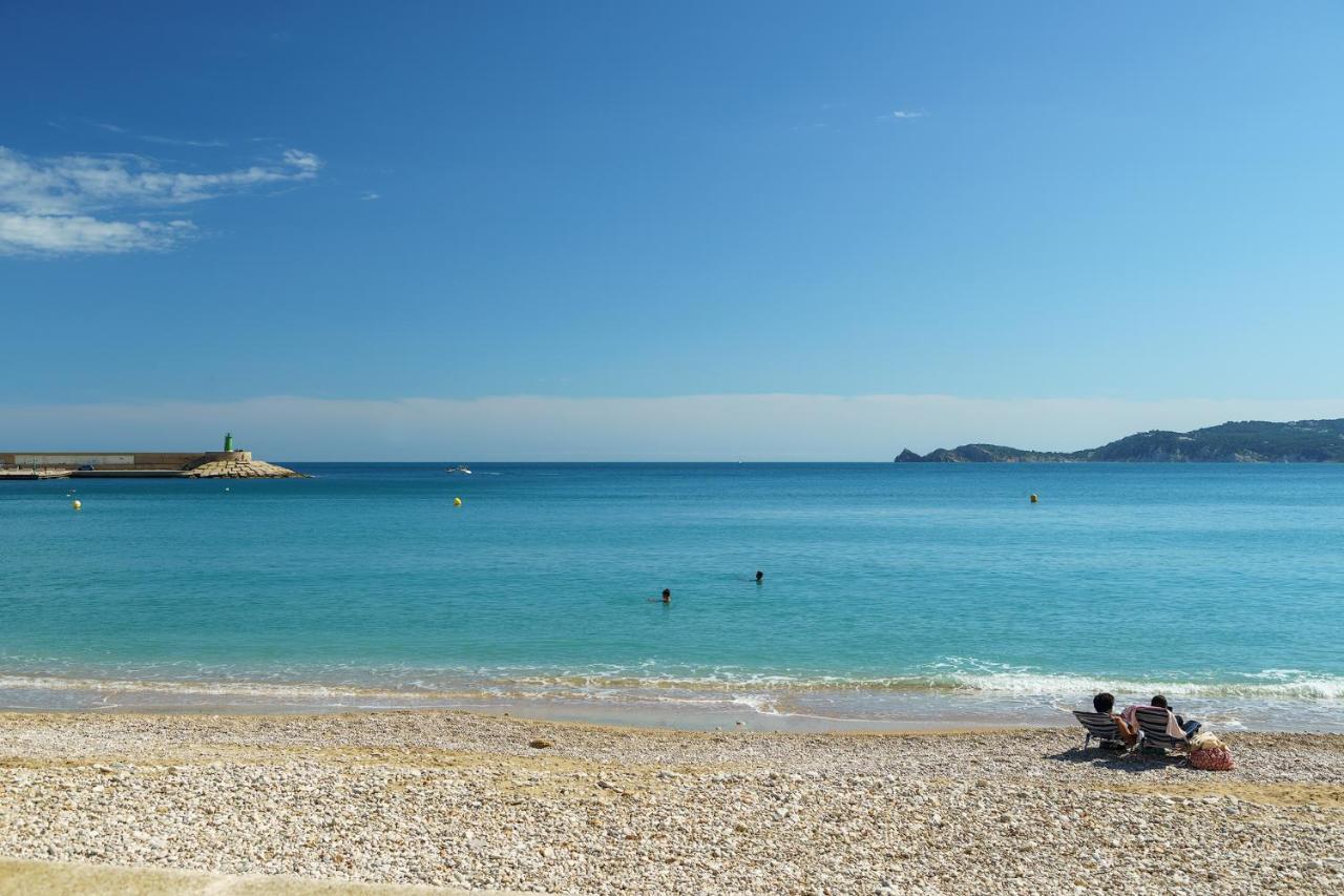 Port De I